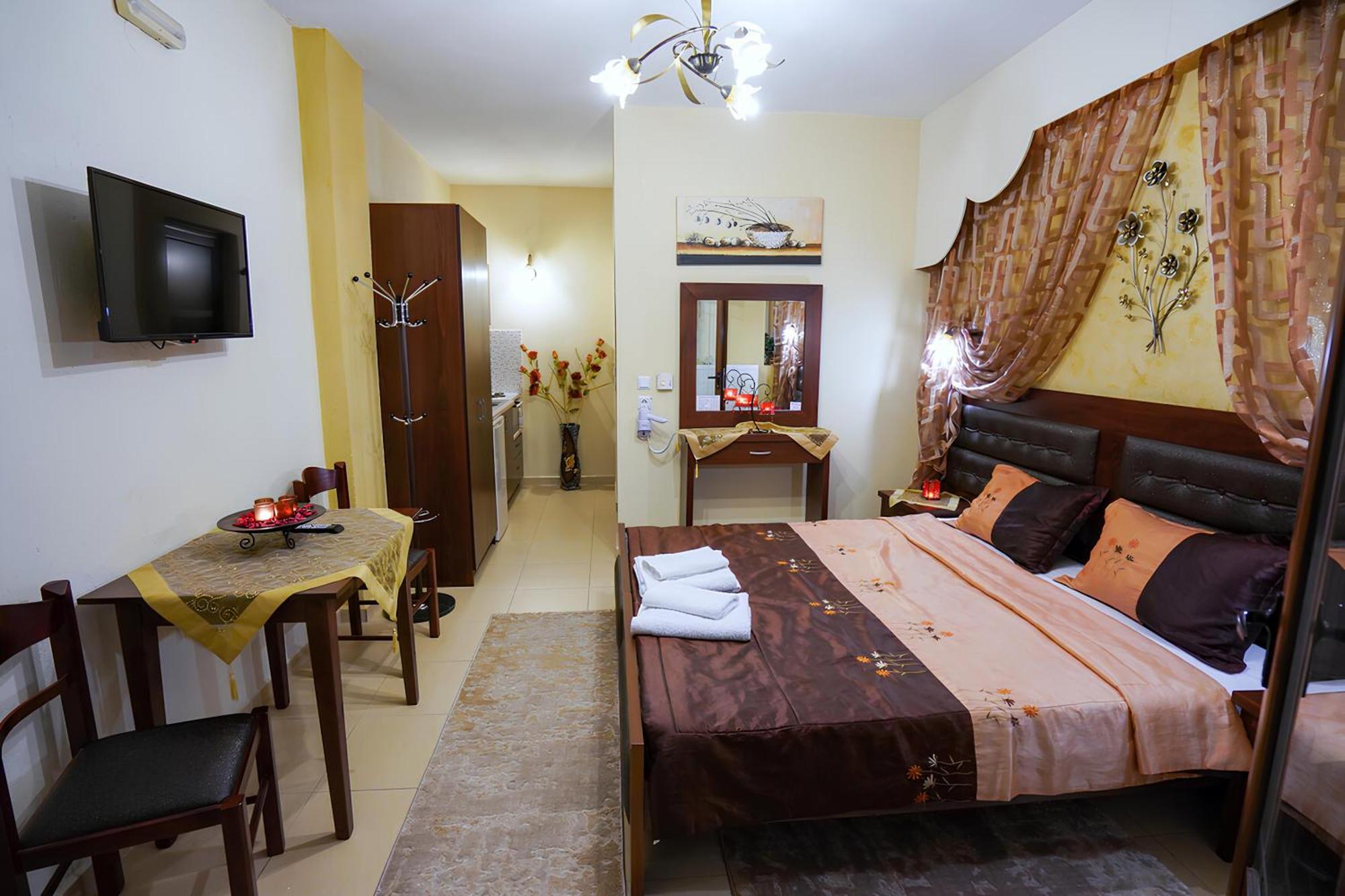 Relax Pozar Loutraki (Pella) Exterior foto